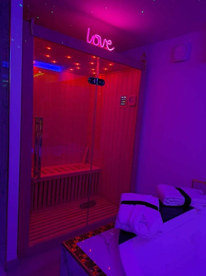 L'Aurore Suite De Charme, Clim Jacuzzi, Sauna, Piscine Chauffee Cuisine... Carpentras Exteriör bild