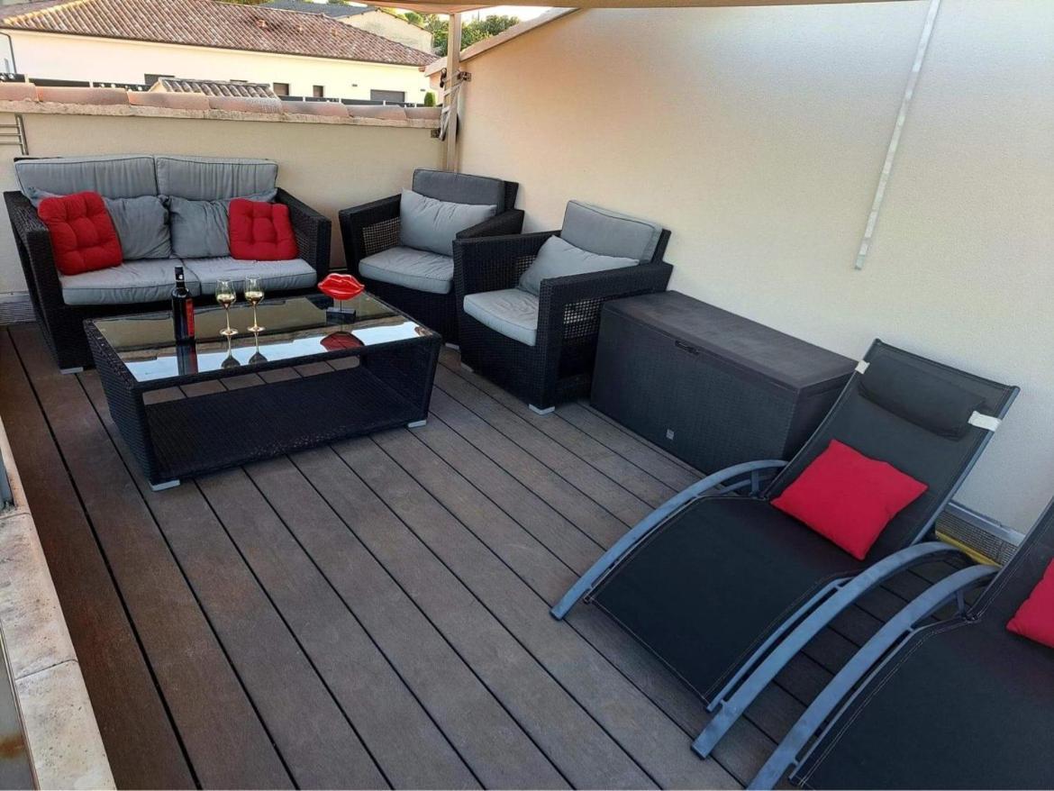 L'Aurore Suite De Charme, Clim Jacuzzi, Sauna, Piscine Chauffee Cuisine... Carpentras Exteriör bild
