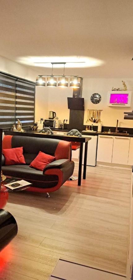 L'Aurore Suite De Charme, Clim Jacuzzi, Sauna, Piscine Chauffee Cuisine... Carpentras Exteriör bild